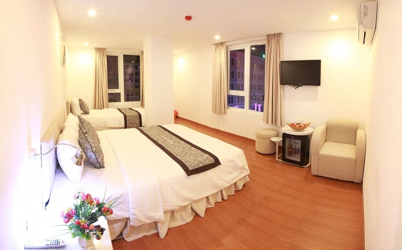Haya Hotel Beach Da Nang Exterior photo